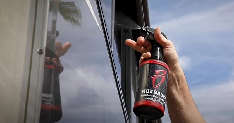 Boat Bling Hot Sauce Spray Detailer