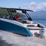 Cobalt Boats Intros New-Generation R33 Outboard Luxury Runabout